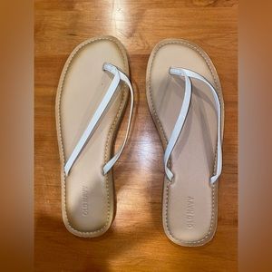 Old Navy Thong Sandals